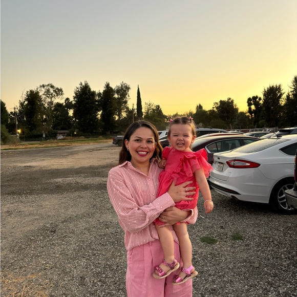 Welcome to Lively Lumina - Picture 7 of 9